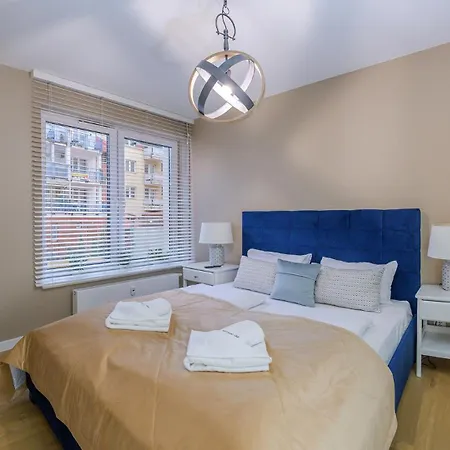 Tukan B101 Nadmorskie Tarasy - كولوبرزيغ